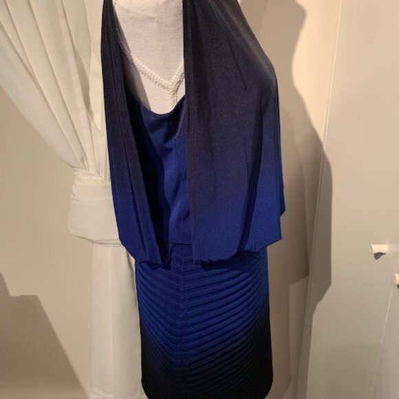 Chic dress Melanie Lynn - Picture 7 of 8